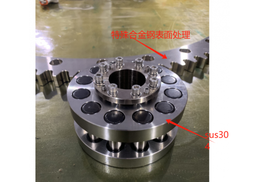 RGD齒圈齒輪是全SUS304不銹鋼材質(zhì)還是其他材質(zhì)？特殊合金鋼表面處理會(huì)生銹嗎？硬度多少？